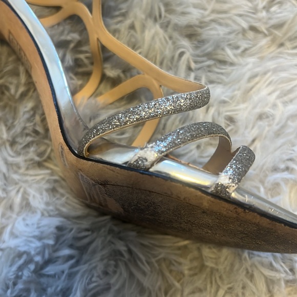 Vince Camuto heels with box and dust bag. - Picture 5 of 5